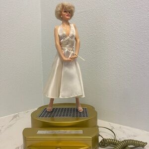 Marilyn Monroe 7 Year Itch Phone